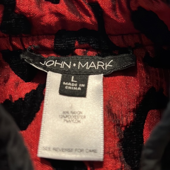 NWT John Mark Black Velvet Red Leopard Button Vest L - Picture 7 of 7